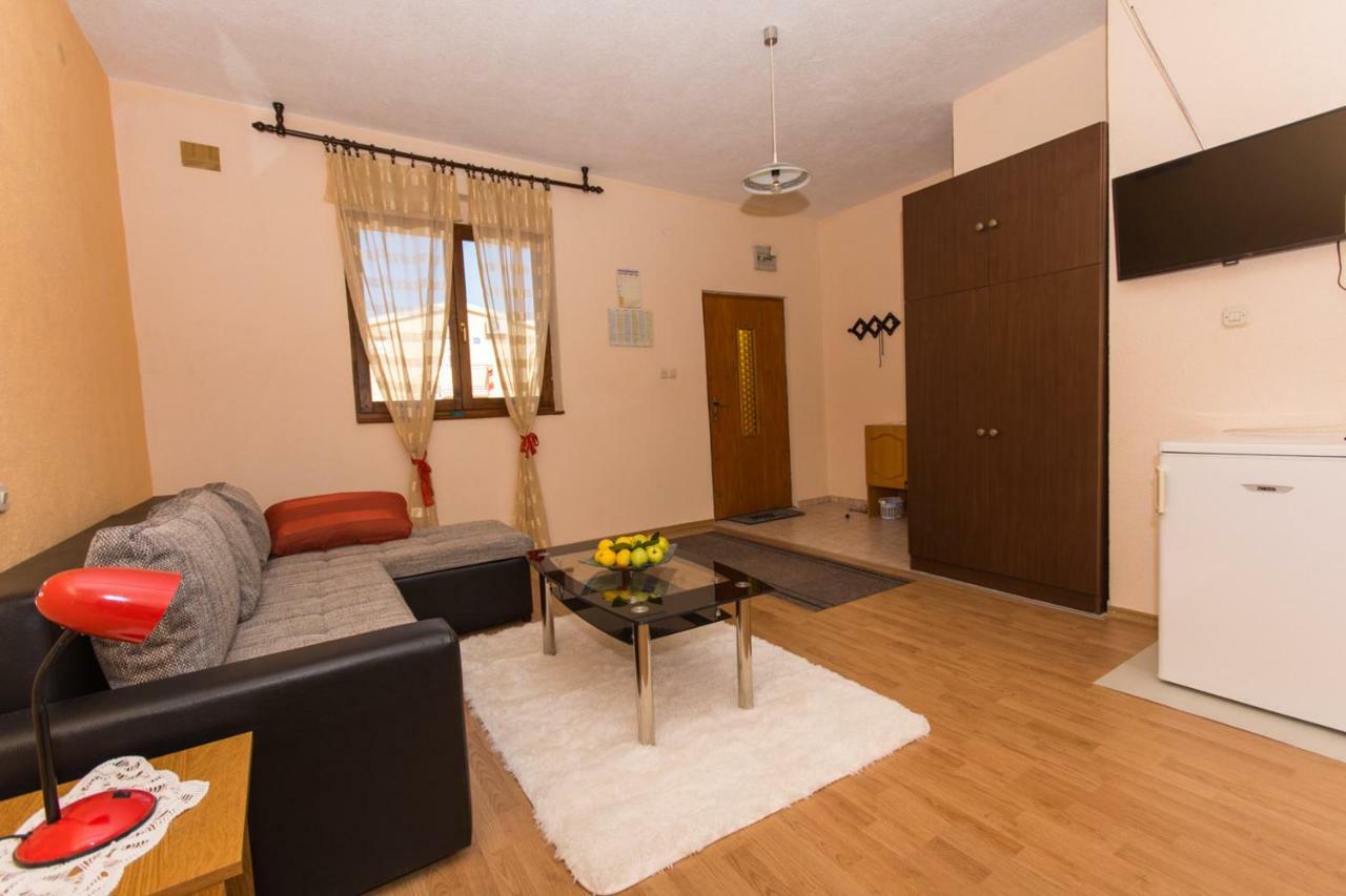 Apartmani A.Teskera Trogir Exteriér fotografie