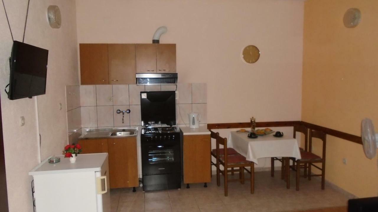 Apartmani A.Teskera Trogir Exteriér fotografie
